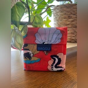 Baggu Half Shell Skunk Standard Reusable